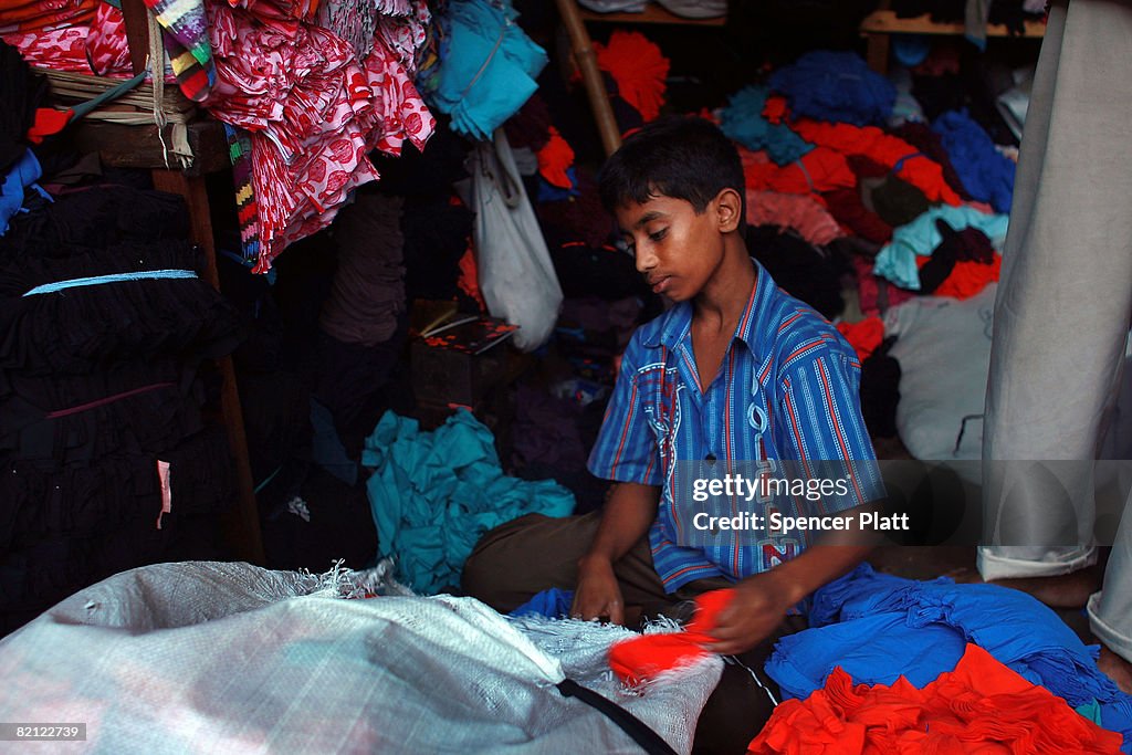 Child Labor Still Rife On Streets Of Dhaka Despite Progress