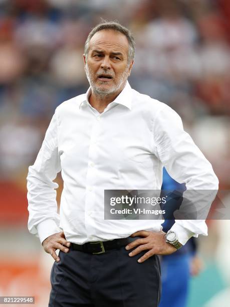 Coach Antonio Cabrini of Italy Women during the UEFA WEURO 2017 Group B group stage match between Germany and Italy at Koning Willem II stadium on...