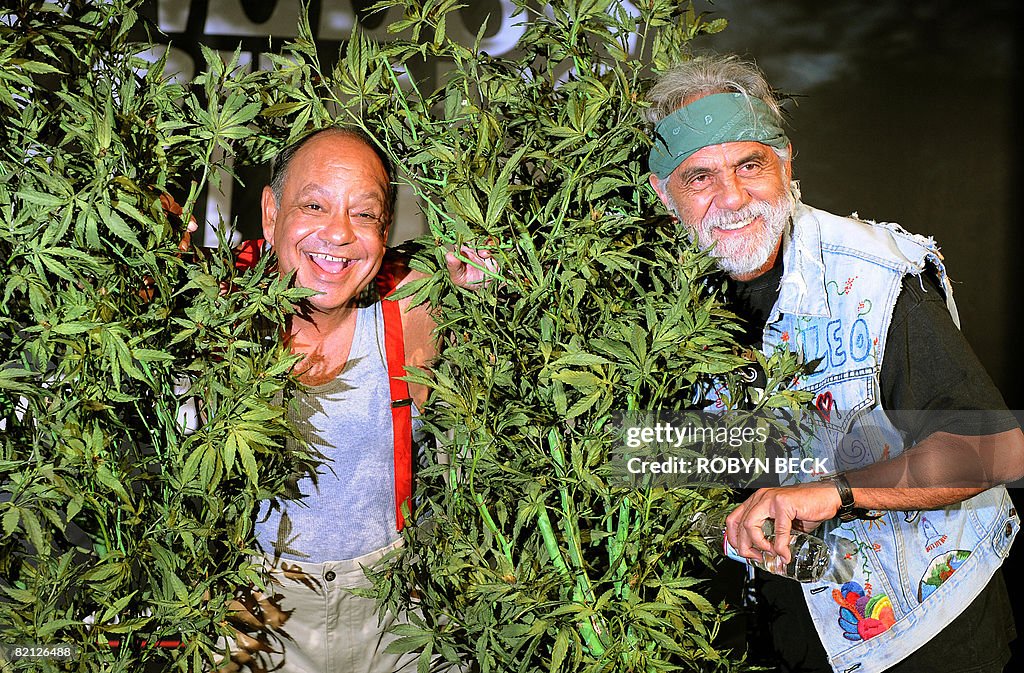 Comedians Cheech Marin (L) and Tommy Cho