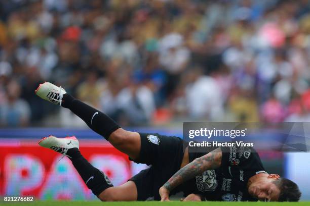German Cano of Pachuca reacts during the 1st round match between Pumas UNAM and Pachuca as part of the Torneo Apertura 2017 Liga MX at Olimpico...