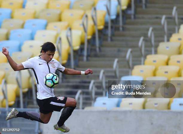 Angel Romero of Corinthians controls the ball during a match between Fluminense and Corinthians as part of Brasileirao Series A 2017 at Maracana...