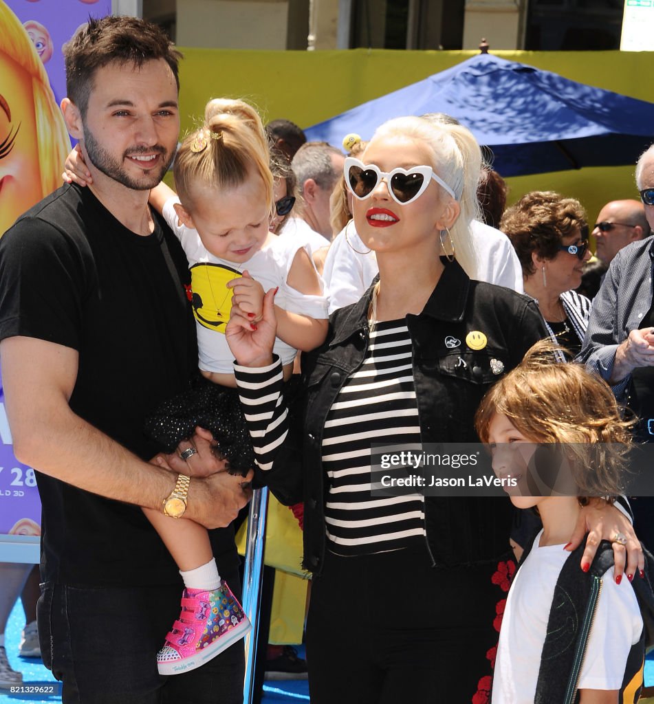 Premiere Of Columbia Pictures And Sony Pictures Animation's "The Emoji Movie" - Arrivals