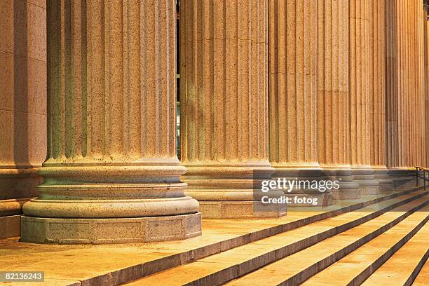 row of stone columns - colonnade fotografías e imágenes de stock