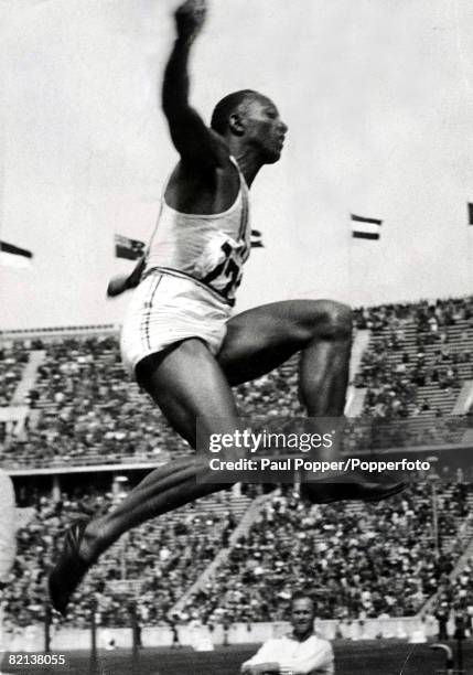 Volume 2, Page 22, Picture 6, Berlin Olympics 1936, Jesse Owens of the U,S,A