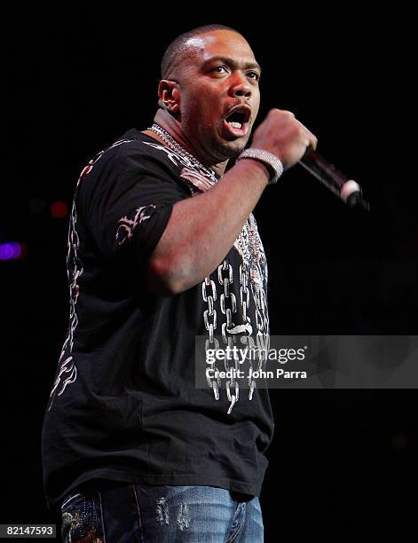 Timbaland performs during the Y-100 Jingle Ball concert December 15, 2007 at the Bank Atlantic Center in Sunrise, Florida.