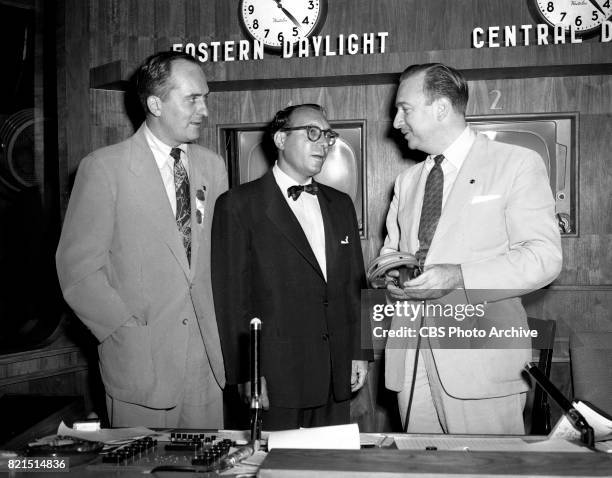 News coverage of the Democratic National Convention in Chicago, Illinois. July 25, 1952. Pictured from left is unidentified, CBS News reporters Ed...