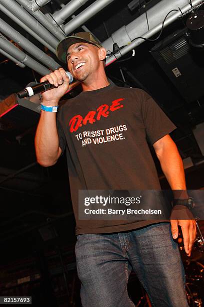 Entrepreneur Billy Dec introduces musician Kenna at the MOTOROKR Lounge at the Underground on August 1, 2008 in Chicago.