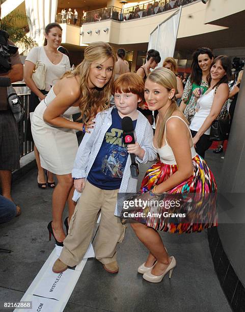 Lauren Conrad and Lo Bosworth attend the Jumpstart 2008 Book Drive at the Do Something Awards on August 2, 2008 in Hollywood, California.