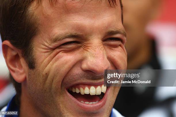 Rafael van der Vaart of SV Hamburg looks on during the pre-season friendly match between Juventus and SV Hamburg during the Emirates Cup at the...