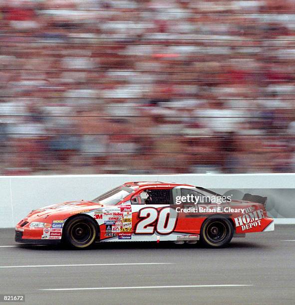 Tony Stewart streaks down the front stretch at Lowe's Motor Speeedway in Concord, NC enroute to a 5th place finish in the Coca Cola 600 May 30, 1999....