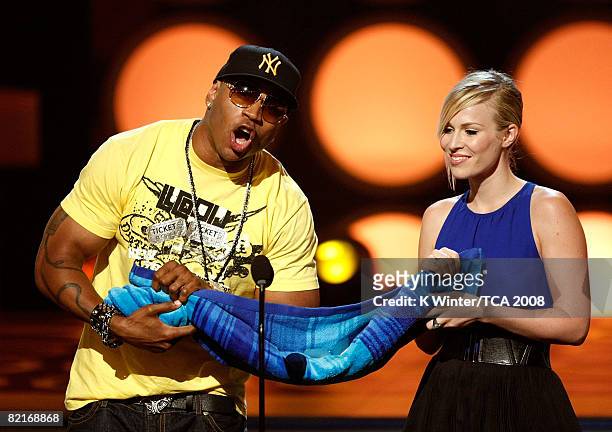 Rapper LL Cool J and Natasha Beddingfield present the Choice R&B Artist award onstage during the 2008 Teen Choice Awards at Gibson Amphitheater on...