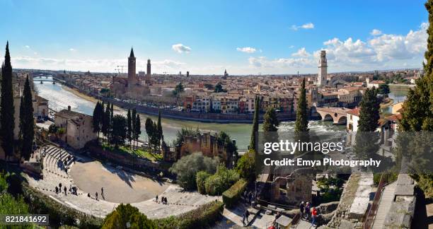 panoramic view of verona, veneto, italy - arena de verona imagens e fotografias de stock