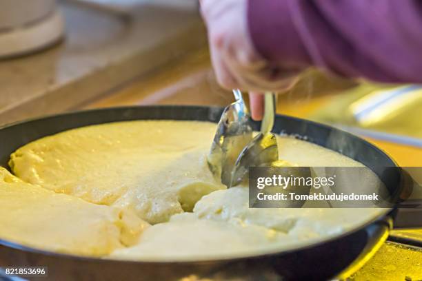 kaiserschmarn - kaiserschmarrn stock pictures, royalty-free photos & images