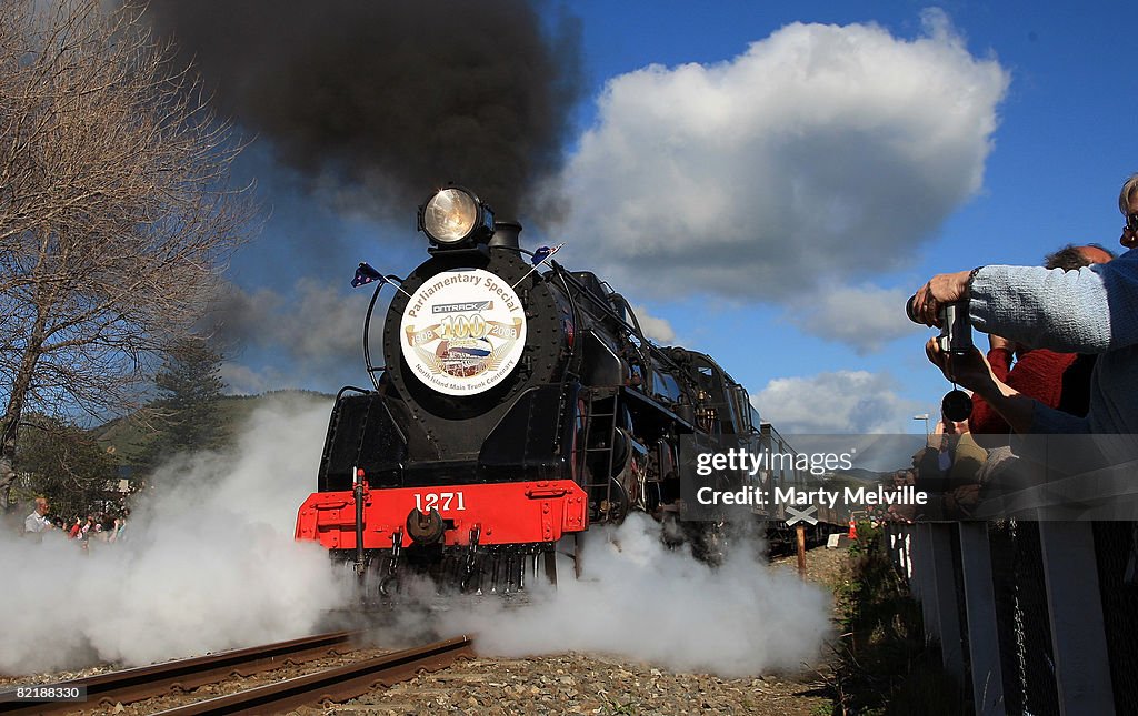 Parliamentary Express Celebrates North Island Main Trunk Railway Line