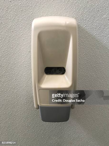 wall mounted liquid hand soap dispenser - change dispenser stock pictures, royalty-free photos & images