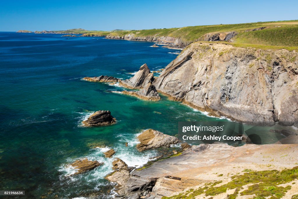 Coastal scenery between Solva and St Davids, Pemrokeshire, Wales, UK.