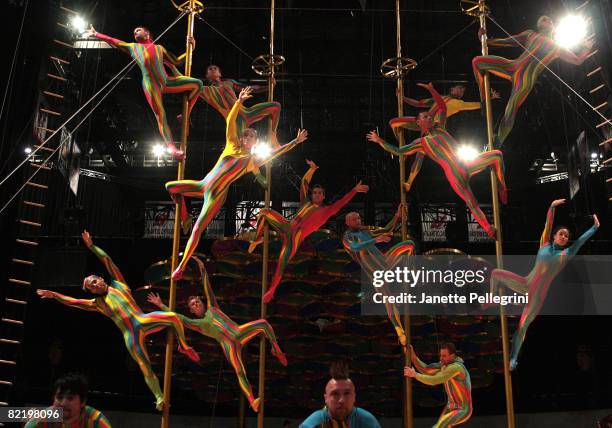 Cirque du Soleil performers rehearse "Saltimbanco" at the Prudential Center on August 6, 2008 in Newark, New Jersey.