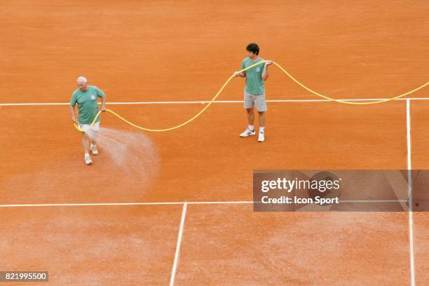 Illustration Entretien des courts / arrosage - - Roland Garros 2008 - Jour 5 -