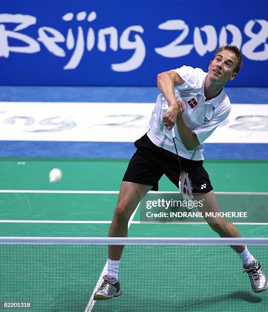 Denmark's Peter Gade plays a shot during a training session in Beijing, on August 07, 2008 on the eve of the opening ceremony of the 2008 Beijing...