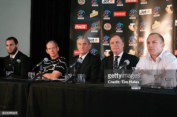Simon Mannering of the New Zealand Kiwis, Wayne Bennett, Kiwi Management Advisor, Ray Haffenden, New Zealand Rugby League Chairman, Colin Love, Rugby...