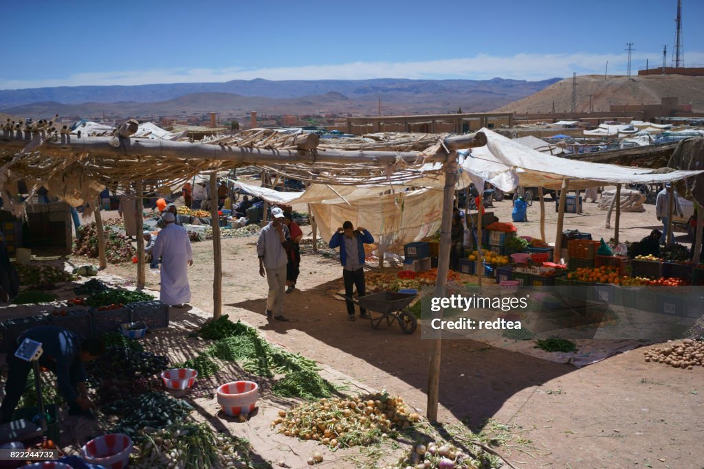 Tazenakht markt scène