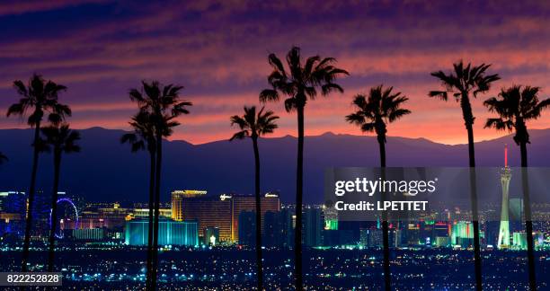 las vegas  - el strip las vegas fotografías e imágenes de stock