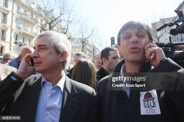 Claude BARTOLONE / David ASSOULINE - - Manifestation du 19 mars 2009 - Paris ,