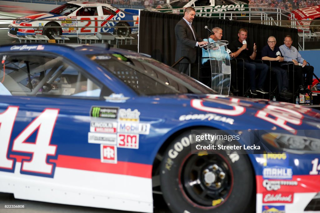 Darlington Throwback Paint Scheme Unveil at NASCAR Hall of Fame