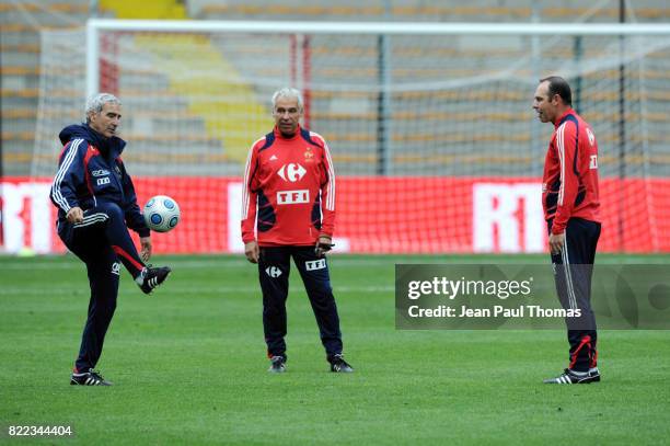 Raymond DOMENECH / Pierre MANKOWSKI / Alain BOGHOSSIAN - - Entrainement Equipe de France - Stade Geoffroy Guichard - Saint Etienne -