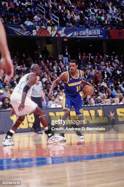 Latrell Sprewell of the Golden State Warriors dribbles during the 1997 All-Star Game on February 9, 1997 at Gund Arena in Cleveland, Ohio. NOTE TO...