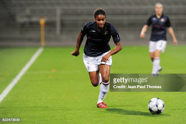 Elodie THOMIS - - Lyon / Masinac - Ligue des Champions feminine,