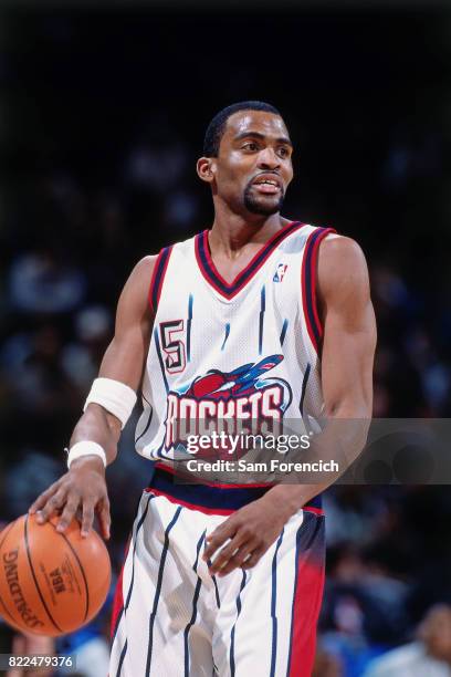 Cuttino Mobley of the Houston Rockets dribbles during the 2000 Rookie All-Star Game played February 11, 2000 at the ORACLE Arena in Oakland,...