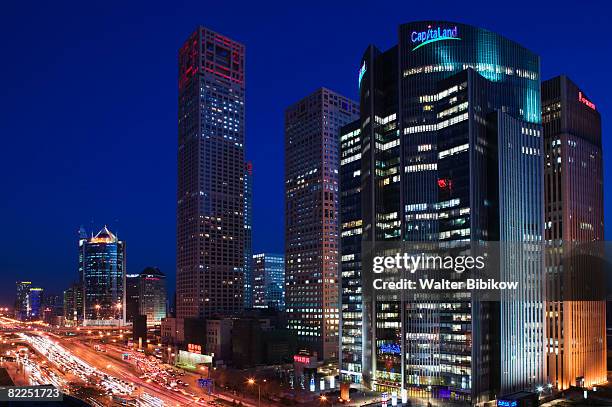 view of jianguomenwai dajie and office buildings - jianguomenwai 個照片及圖片檔