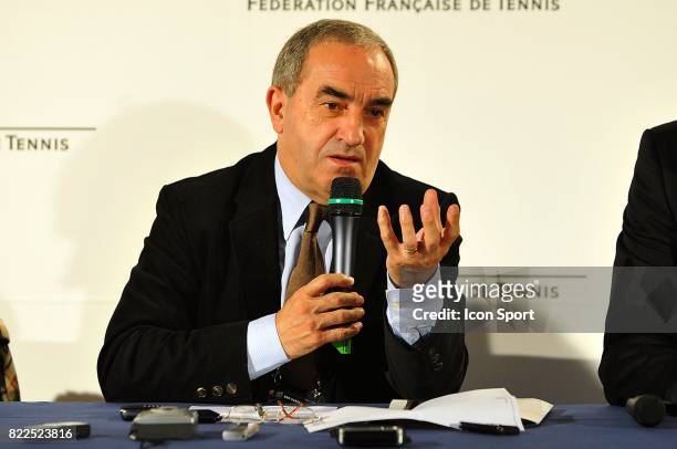 Jean Gachassin - - Conference de presse - Paris Bercy,