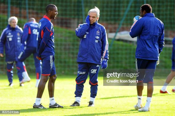 Eric ABIDAL / Pierre MANKOWSKI / Steve MANDANDA - - Entrainement equipe de France - Barrages Coupe du Monde 2010 - Clairefontaine ,