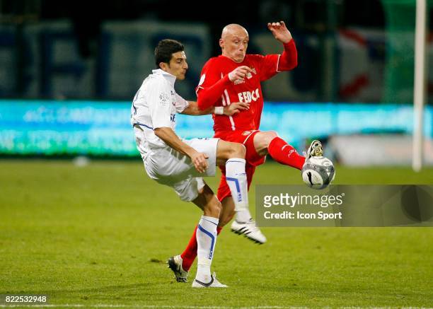 Daniel NICULAE / Sebastien PUYGRENIER - - Auxerre / Monaco - 14e journee Ligue 1 - Stade Abbe Deschamps,