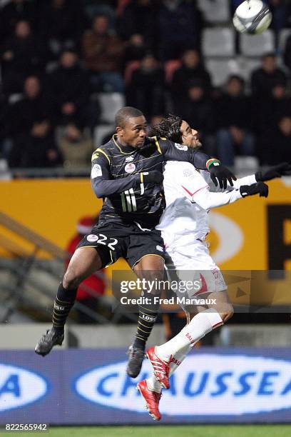 Aurelien CHEDJOU FONGANG / Youssouf HADJI - - Nancy / Lille - 19e journee Ligue 1 - Stade Marcel Picot - Nancy,