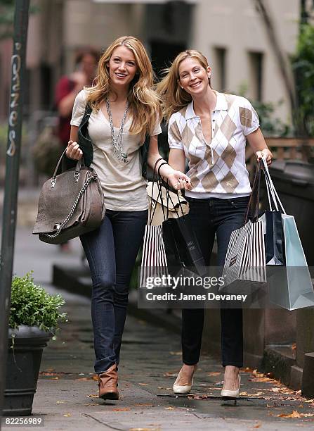 Actresses Blake Lively and Kelly Rutherford are seen on location for "Gossip Girl" August 11, 2008 in the Brooklyn borough of New York City.