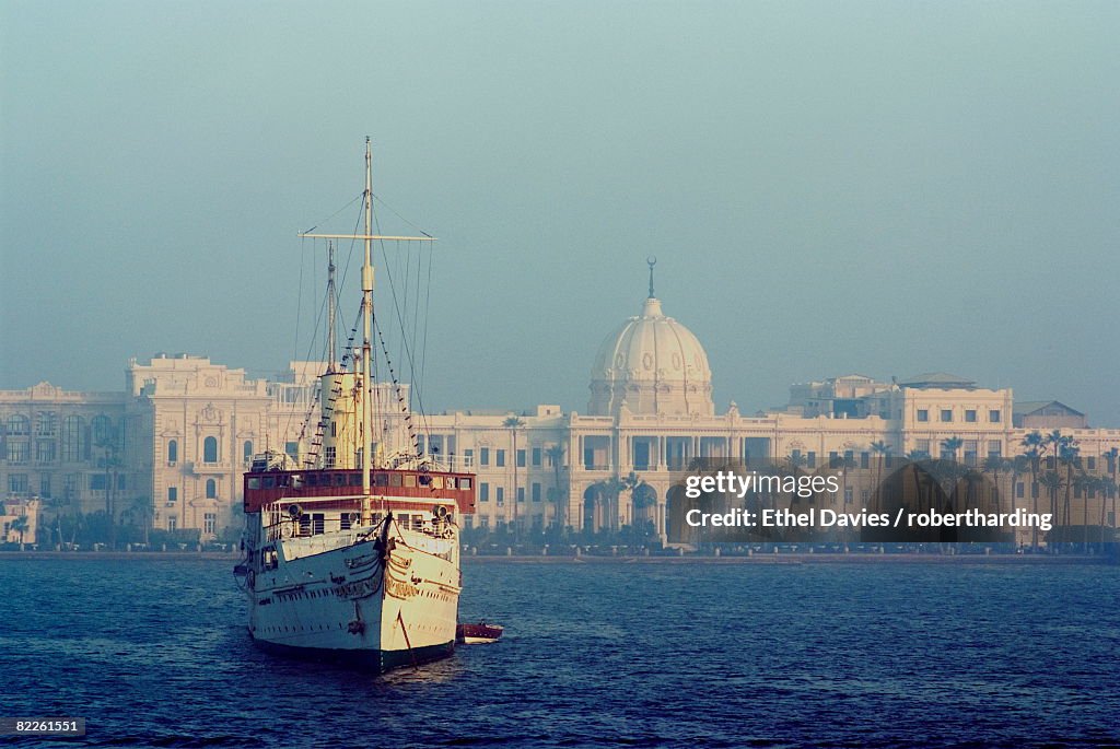 Royal Palace and yacht, Alexandria, Egypt, North Africa, Africa