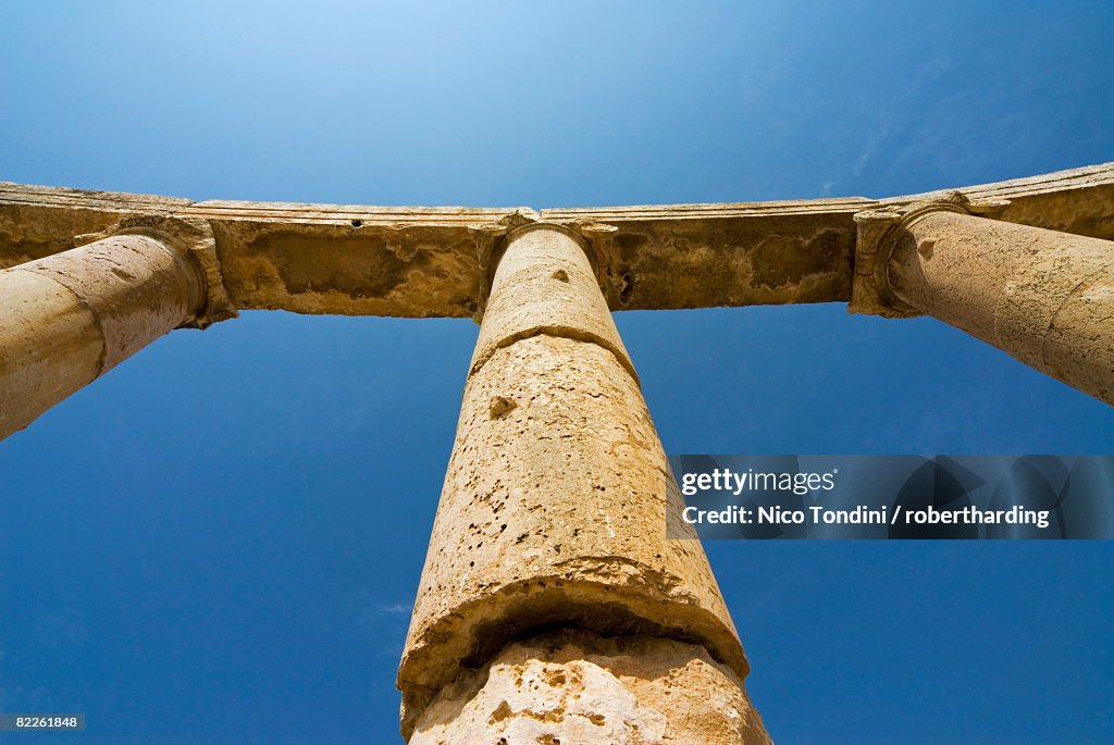 Colonnade and Ionic columns, Jerash (Gerasa), a Roman Decapolis city, Jordan, Middle East