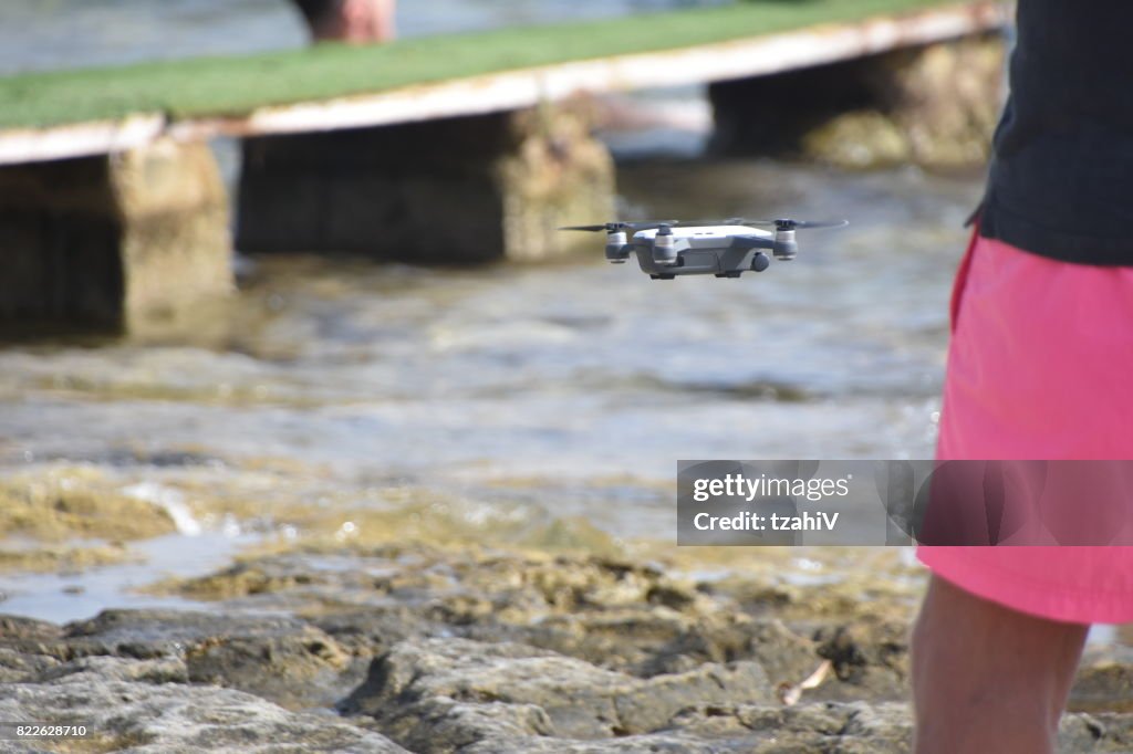 Funke, eine Mini-Drohne - DJI