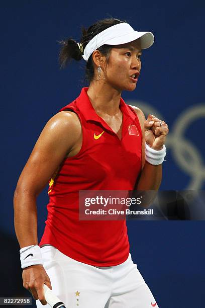 Li Na Ball Li Na Of China Photos and Premium High Res Pictures - Getty Images