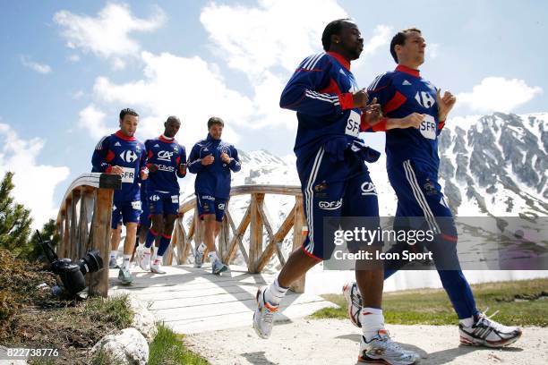 Sidney GOVOU / Sebastien SQUILLACI - - entrainement / Footing - Tignes - Stade de preparation de l equipe de France - Tignes -