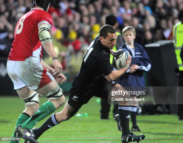 Aaron Cruden - - Nouvelle Zelande / Pays de Galles - Carisbrook - Dunedin,