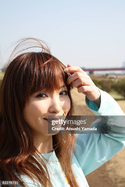 japanese woman smiling,portrait, close-up - atsushi yamada stock pictures, royalty-free photos & images