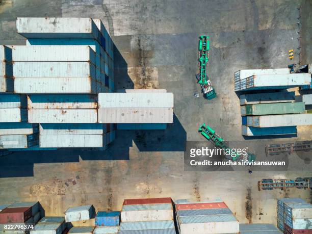 container truck Drive in Container storage .