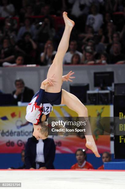 Marine BREVET - - Sol - Etape Coupe du Monde de gymnastique - Paris Bercy,