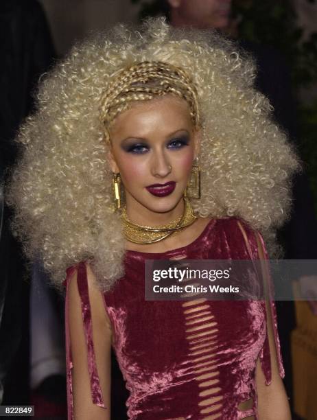 Recording artist Christina Aguilera arrives at the 7th Annual Blockbuster Awards April 10, 2001 at the Shrine Auditorium in Los Angeles, CA.