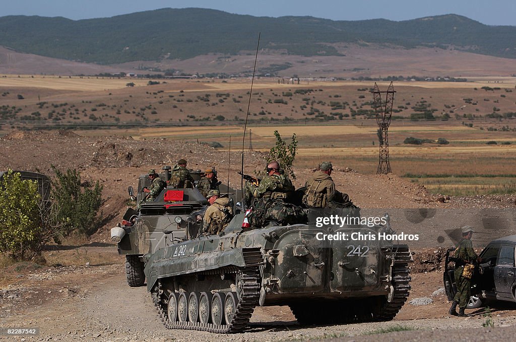 Russian Convoy Penetrates Into Georgian Territory