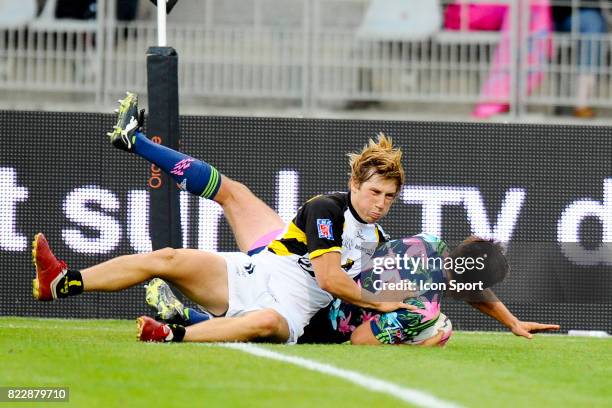 Essai de Hugo SOUTHWELL - - Stade Francais / La Rochelle - 2eme journee de Top 14 - Stade Charlety - Paris ,